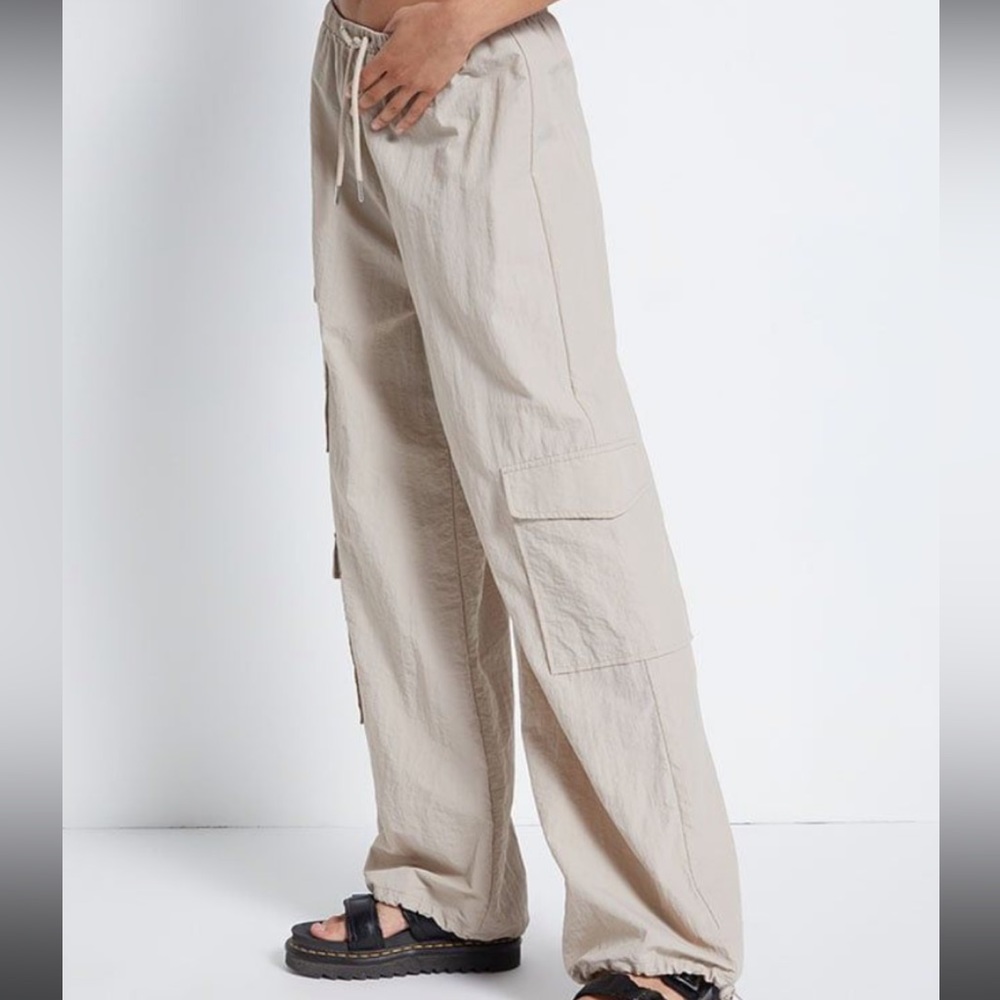 la hearts beige parachute cargo pants
